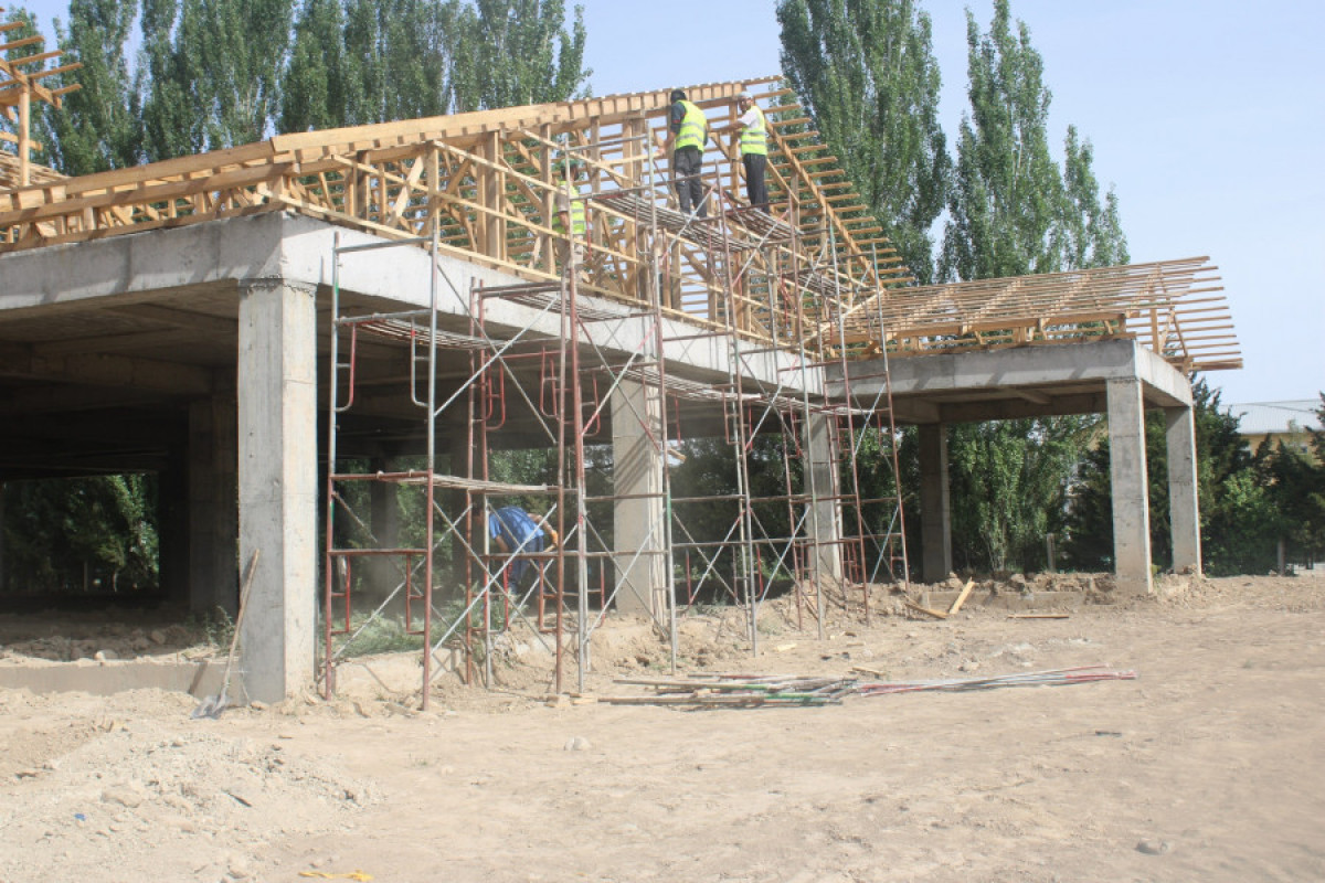 Строительство киргизия. Строительство. Строительство детского сада. Стройка Кыргызстан. УКС Бишкек.